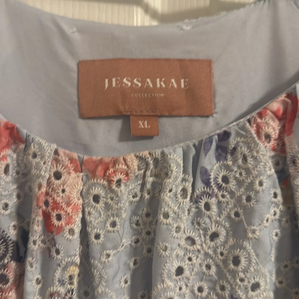 Jessakae long sleeve dress - Picture 2 of 3